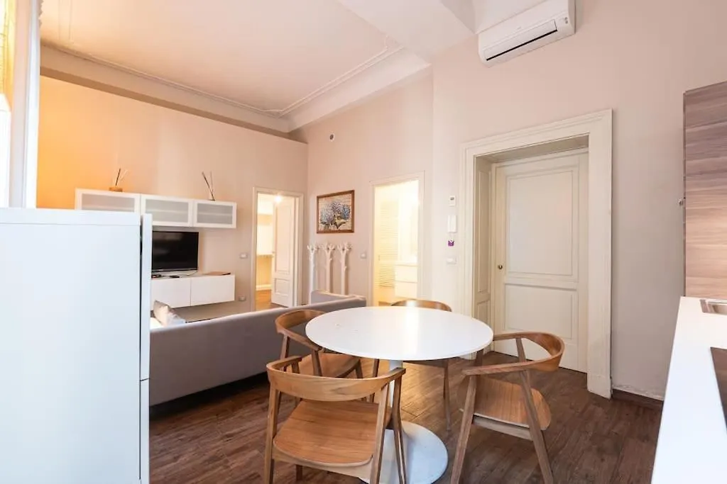 Appartement Crocetta Traviata Bilocale I Piano - Mirable Pm à Milan
