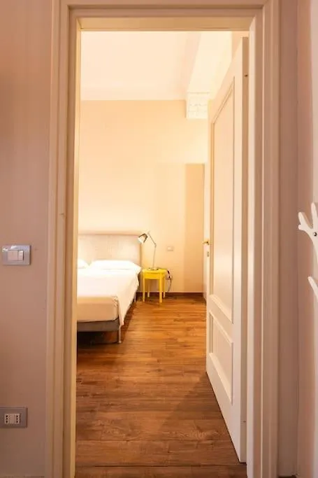 Appartement Crocetta Traviata Bilocale I Piano - Mirable Pm à Milan Italie