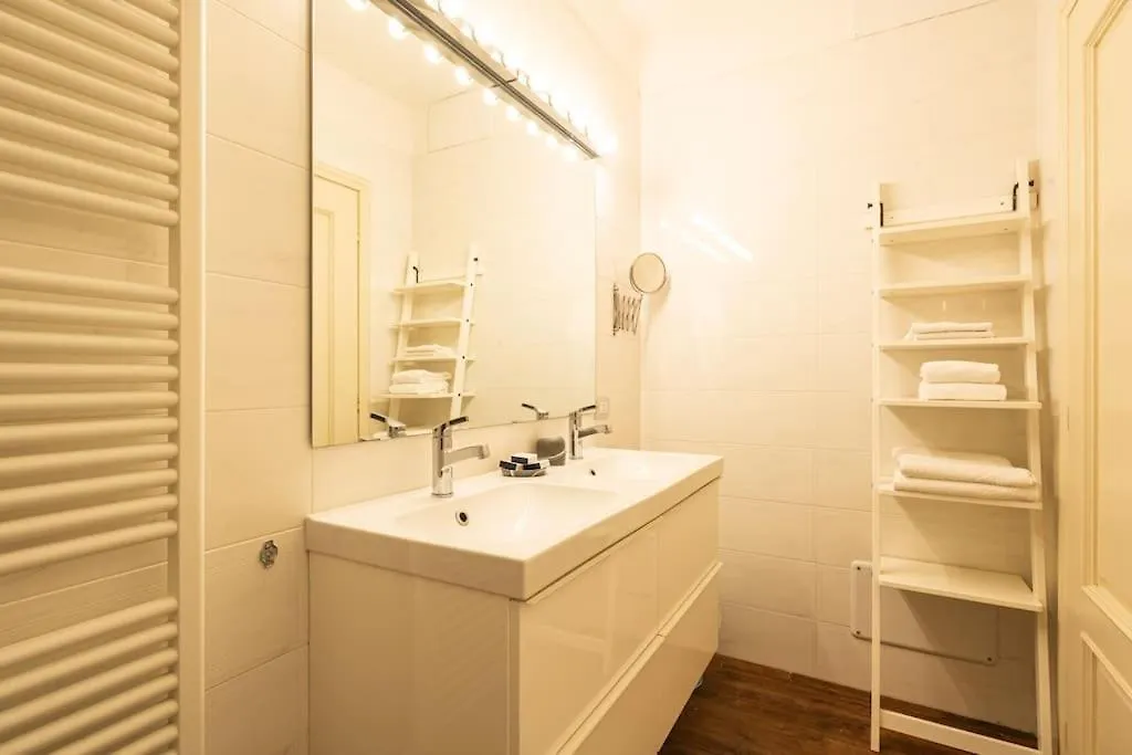 Appartement Crocetta Traviata Bilocale I Piano - Mirable Pm à Milan